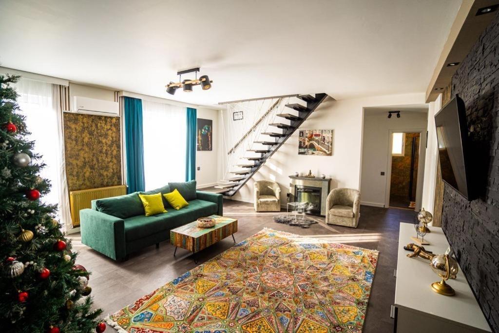 N & G Apartments Rîşnov Екстериор снимка